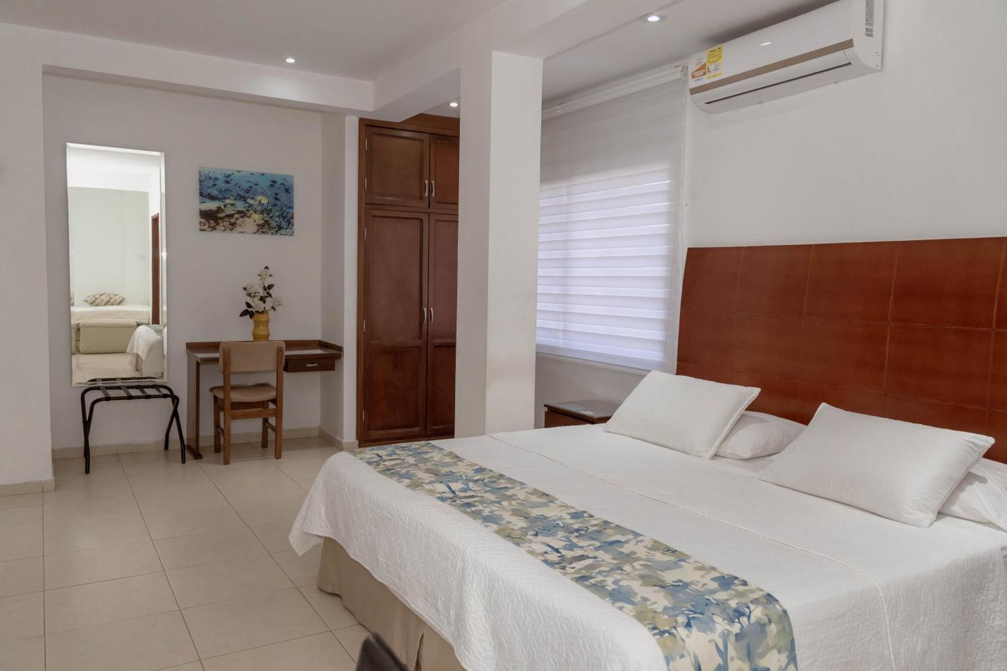 Hotel Coral Reef Cartagena Εξωτερικό φωτογραφία